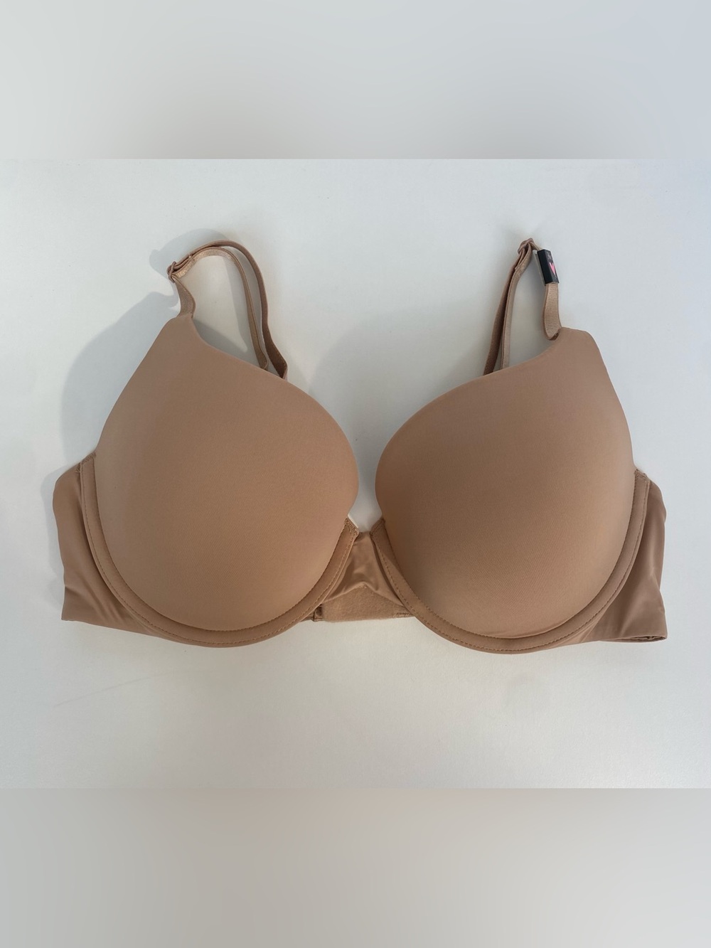 NWT Victoria's Secret Women's Nude Tshirt Push-Up Bra size 36C